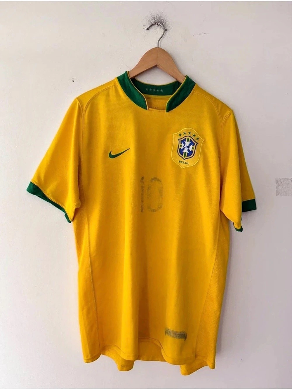 Vintage Nike Brasil Ronaldinho Jersey Size L